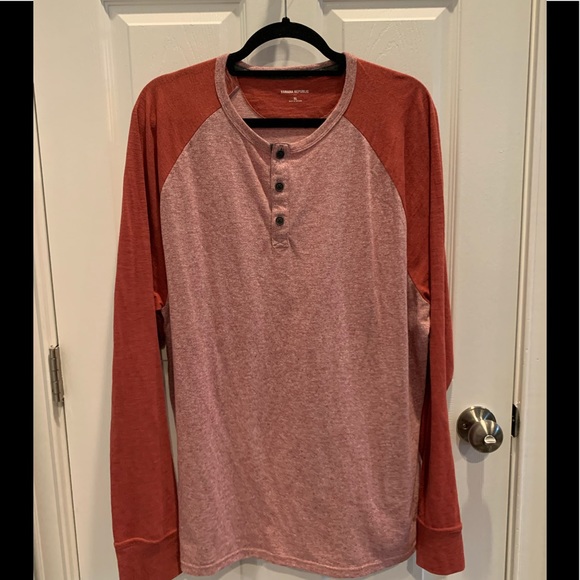 Men’s banana republic shirt